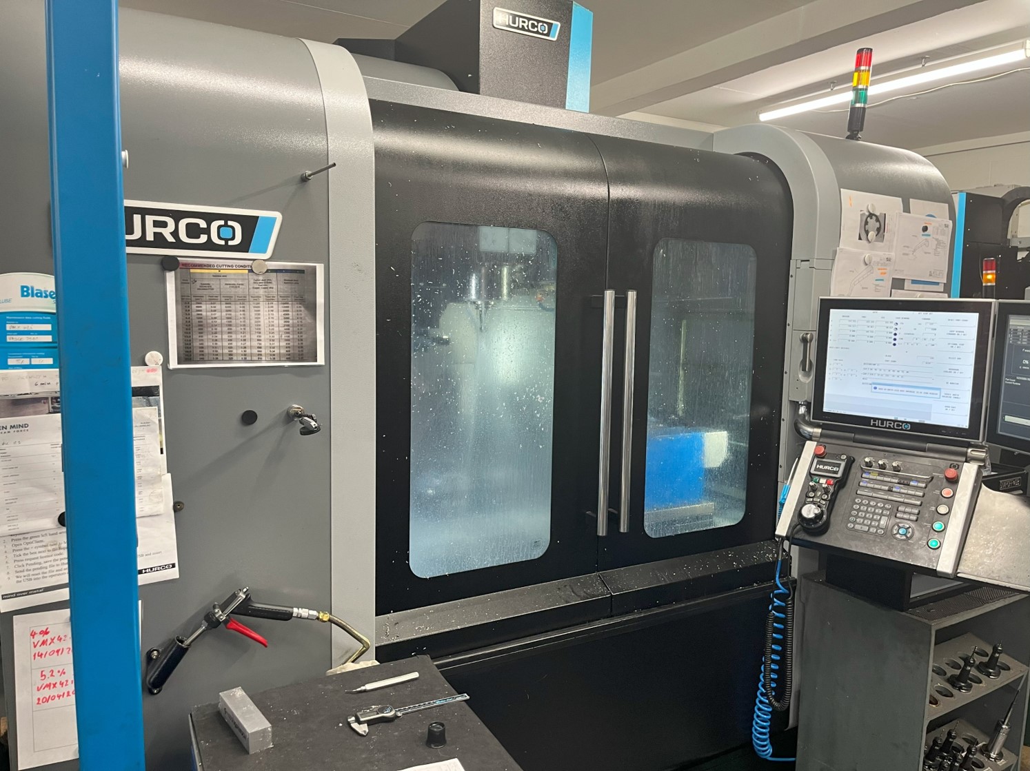 VMX42SRTi - Used CNC Machine for sale