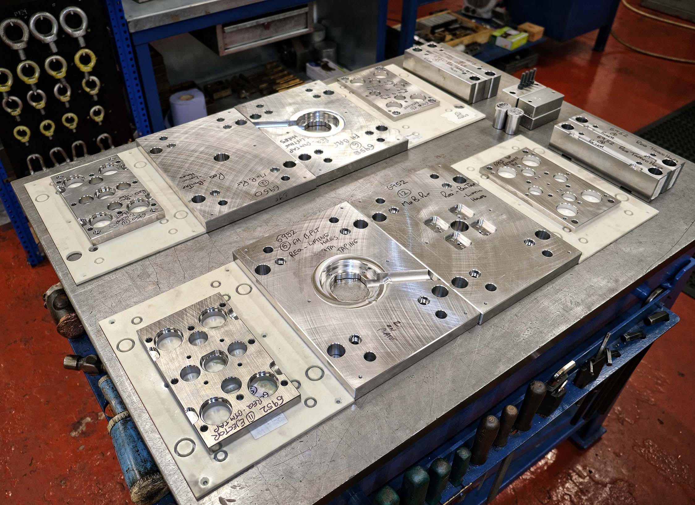 Hurco CNC Control Console